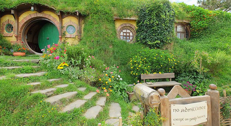 Round doors in the Hobbit