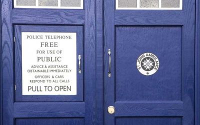 Ever Wondered How The TARDIS Doors Worked?