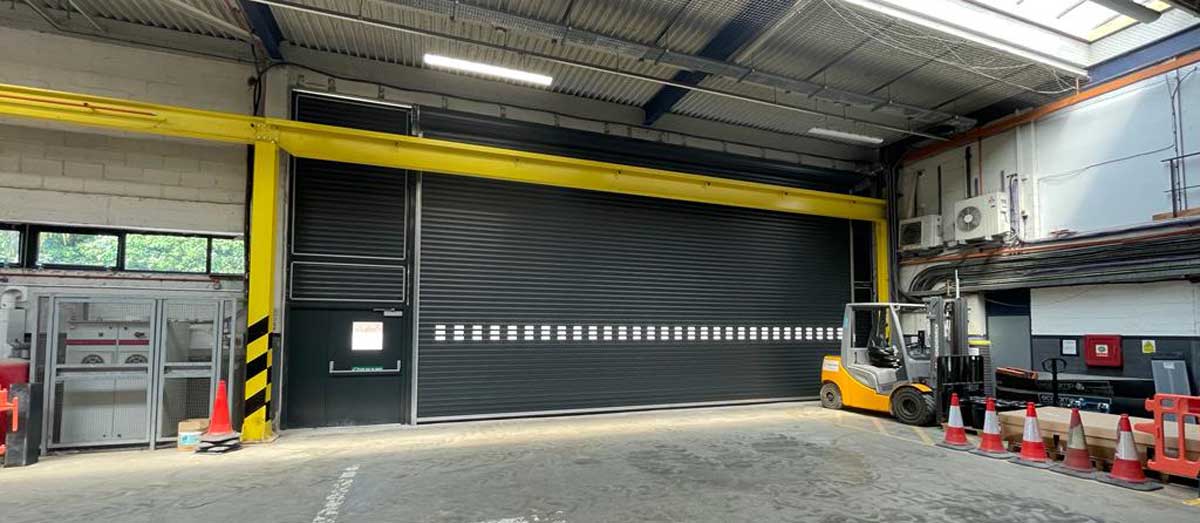 Industrial automatic roller shutter